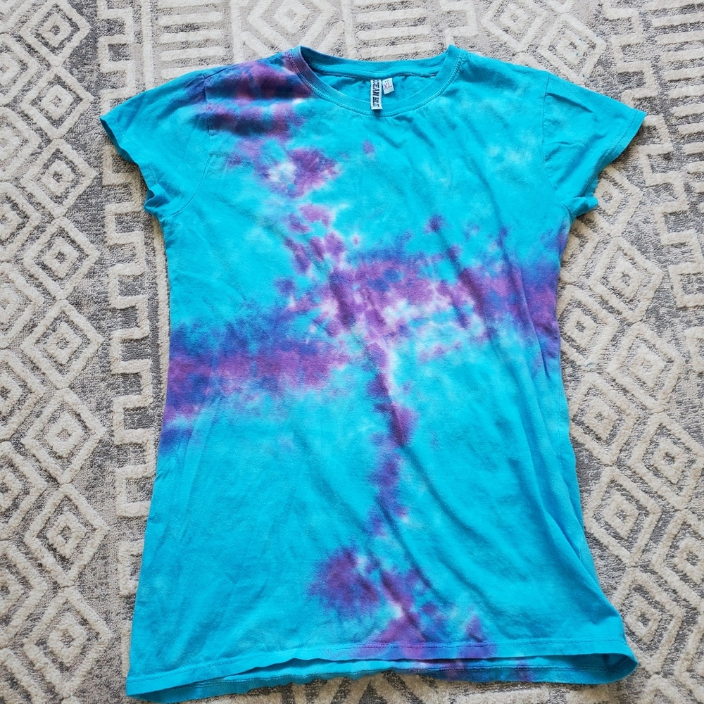 Tye dye shirt